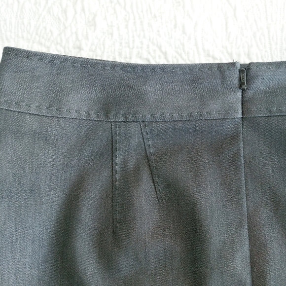 Halogen Pencil Skirt Lined Grey Sz 2P Women's - Picture 7 of 8
